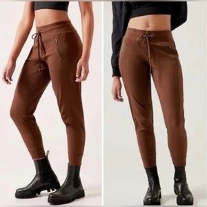 ATHLETA Trekkie Mid-Rise Legacy Jogger